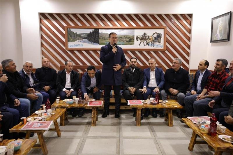 BAŞKAN YILMAZ GÖNÜLLERE DOKUNUYOR